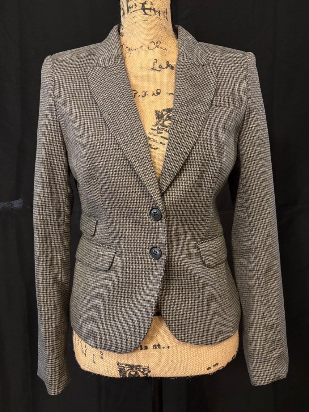 H&M Houndstooth Fitted Blazer